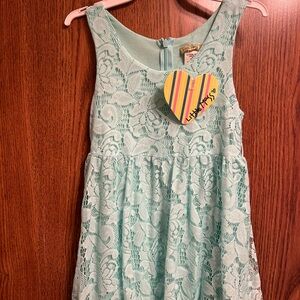 Little Mass mint green lace dress - new size 4